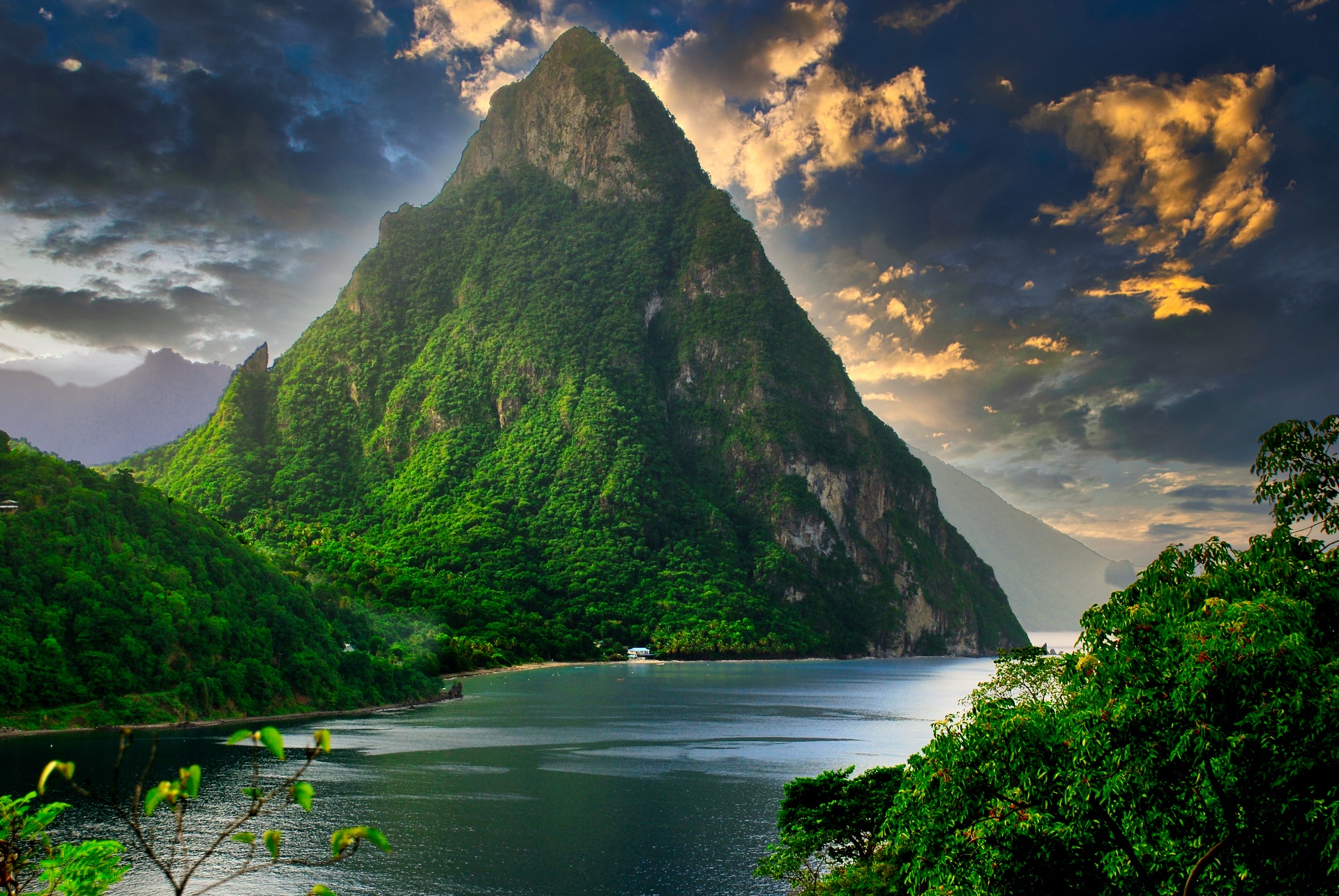 mountains of the caribbean
