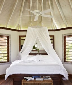 15-one-bedroom-hut-dune-carousel-2